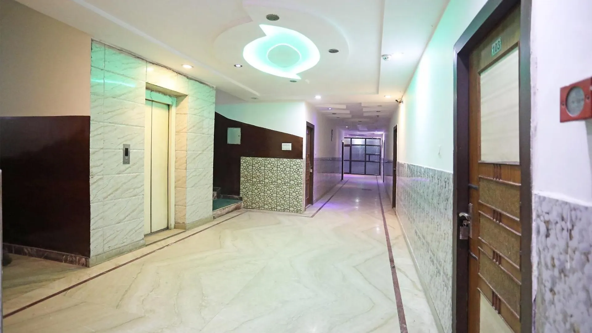 Hotel O Shanti Palace Agra  India